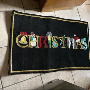 Large Christmas Rug Front gate 2’6 X 4’